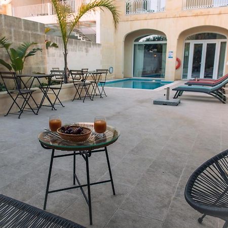 The Carob Tree Bed & Breakfast Victoria Ngoại thất bức ảnh