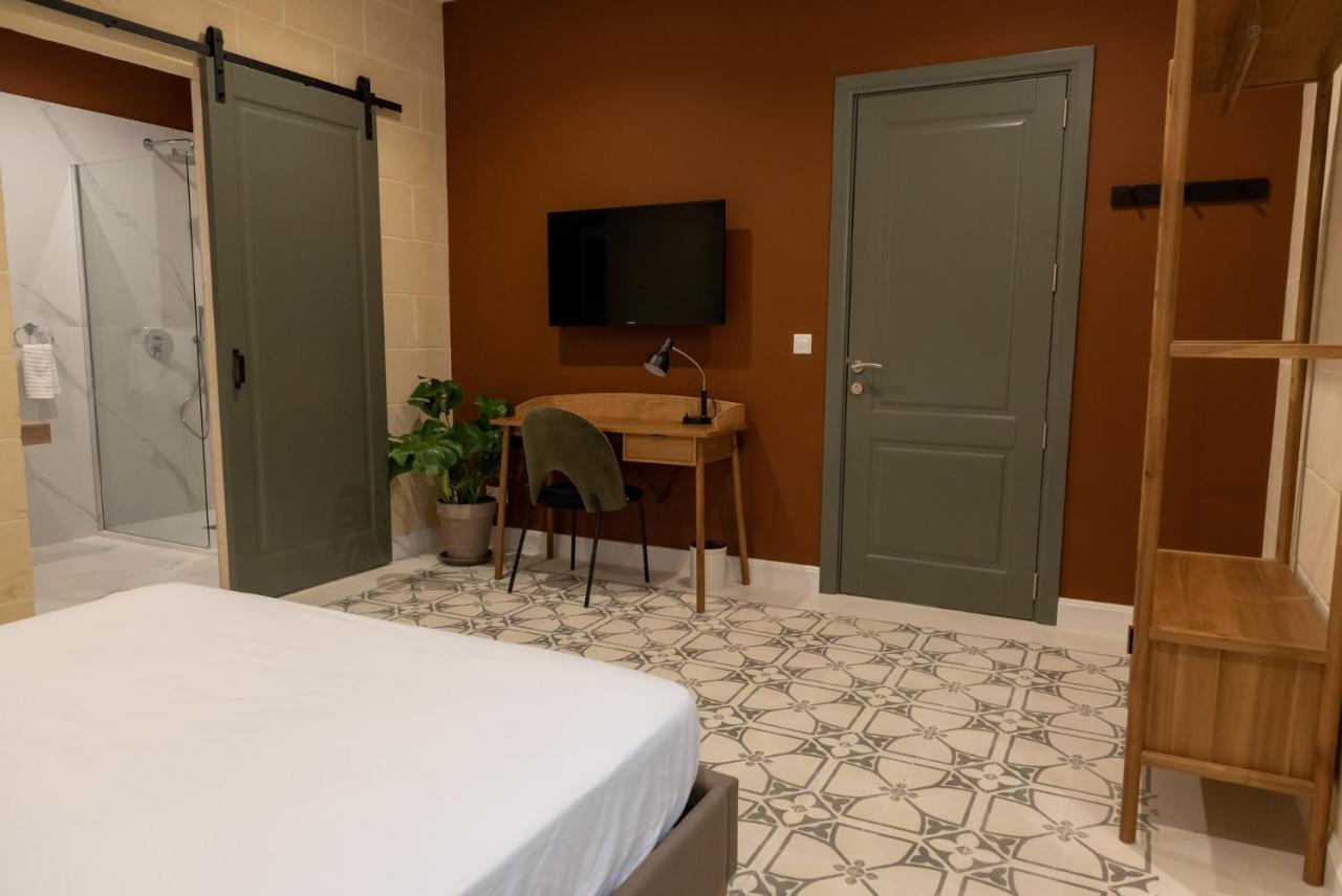 The Carob Tree Bed & Breakfast Victoria Ngoại thất bức ảnh